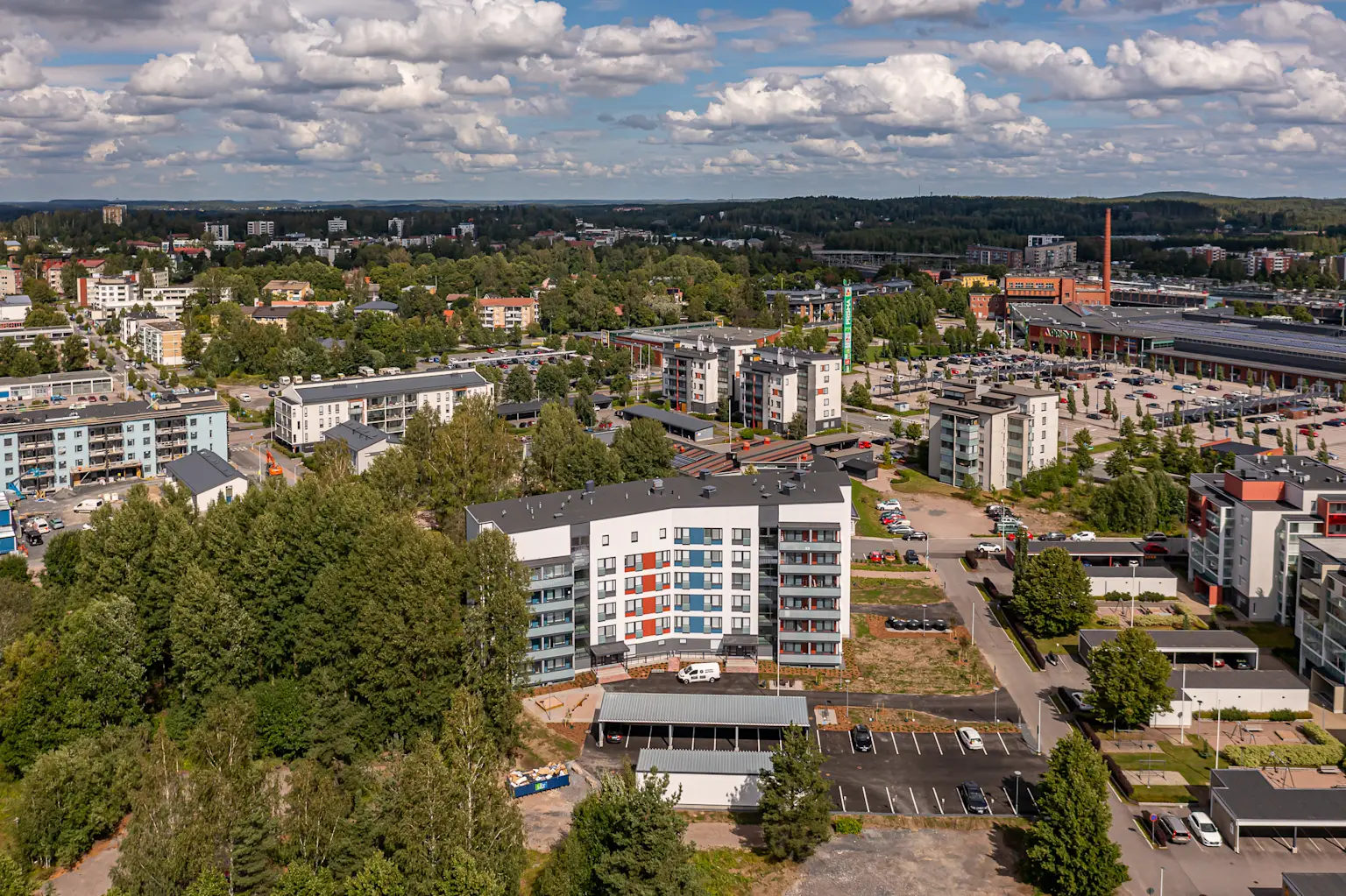 Joo Kotien vuokra-asuntoja modernissa kerrostalossa Riihimäellä.