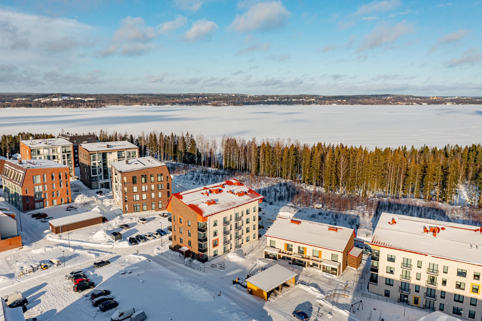 Kauppiaankatu 17A & 21C, Pirkkala Ulkokuvat-15.jpg