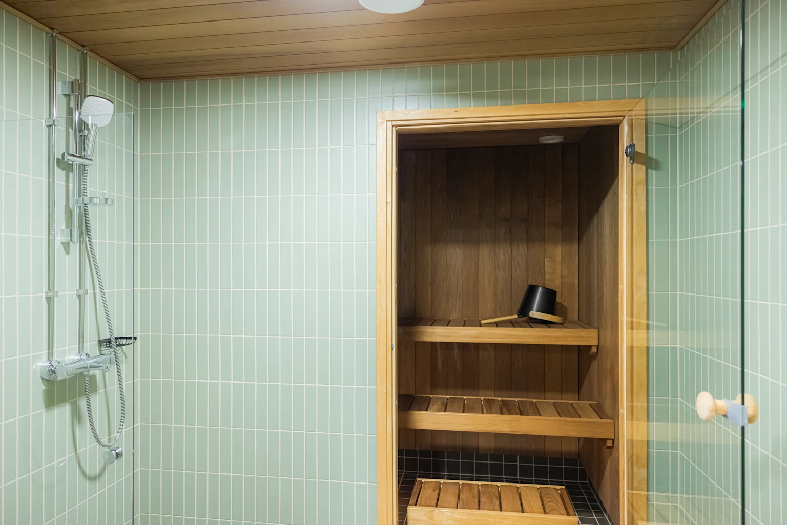 Joo Kodit As Oy Turun Huoleton Sauna06.jpg