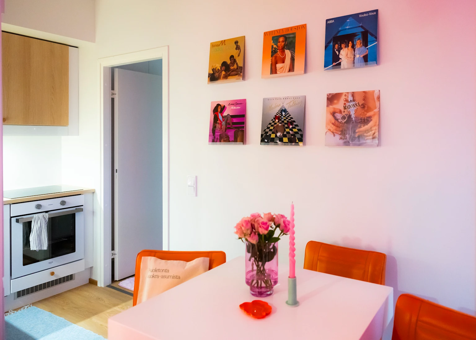 Vuokra-asunto, keittiö, siisti keittiö