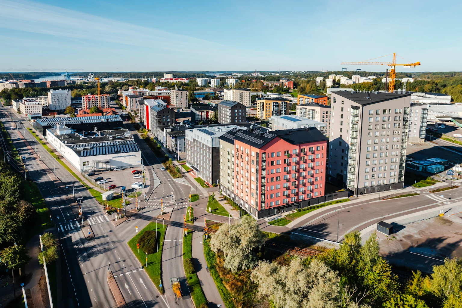 Turun Kirstinpuiston Helmi ilmakuva.jpg