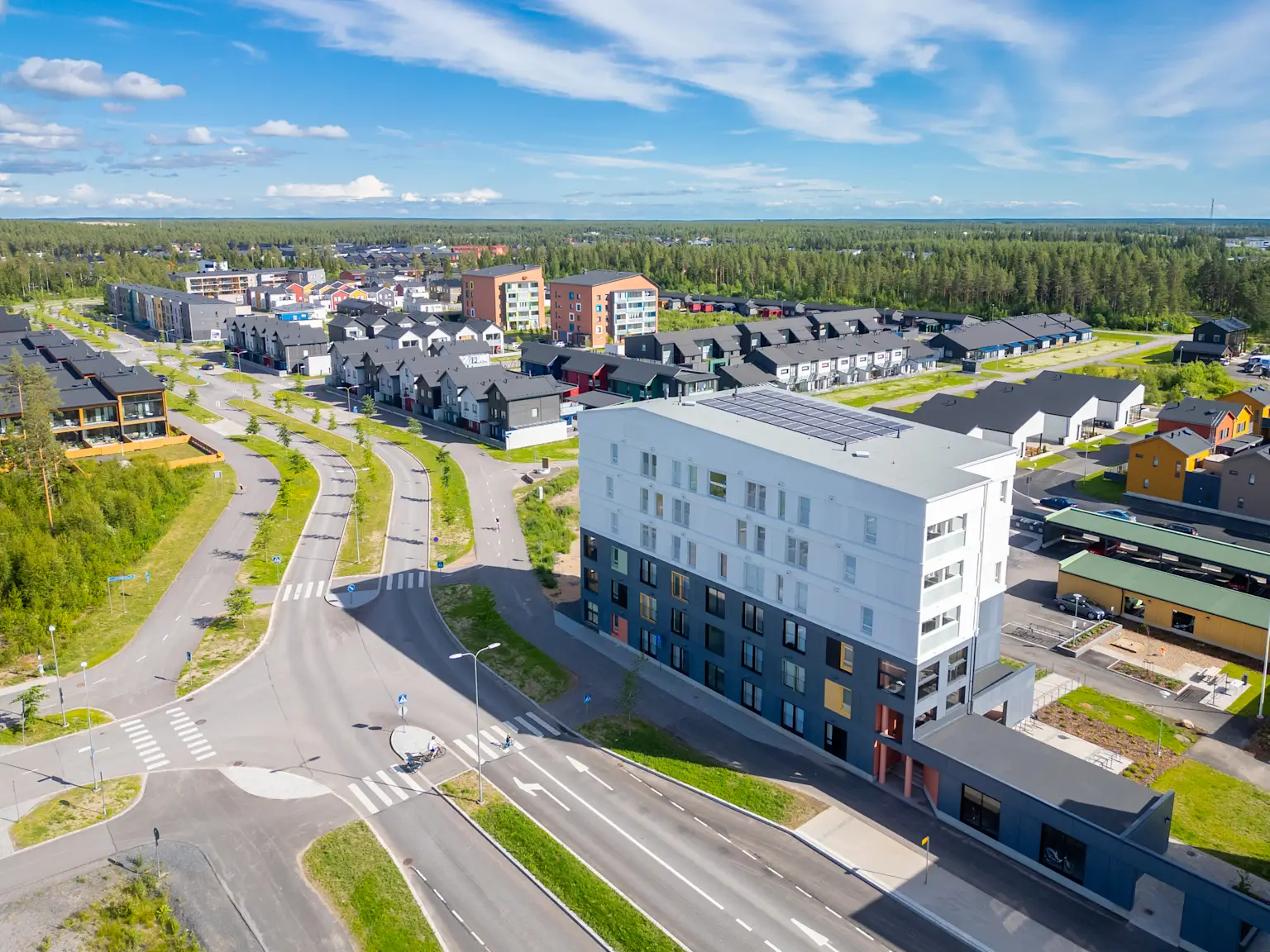Joo Kotien vuokra-asuntoja moderneissa kerrostaloissa Oulun Hiukkavaarassa.