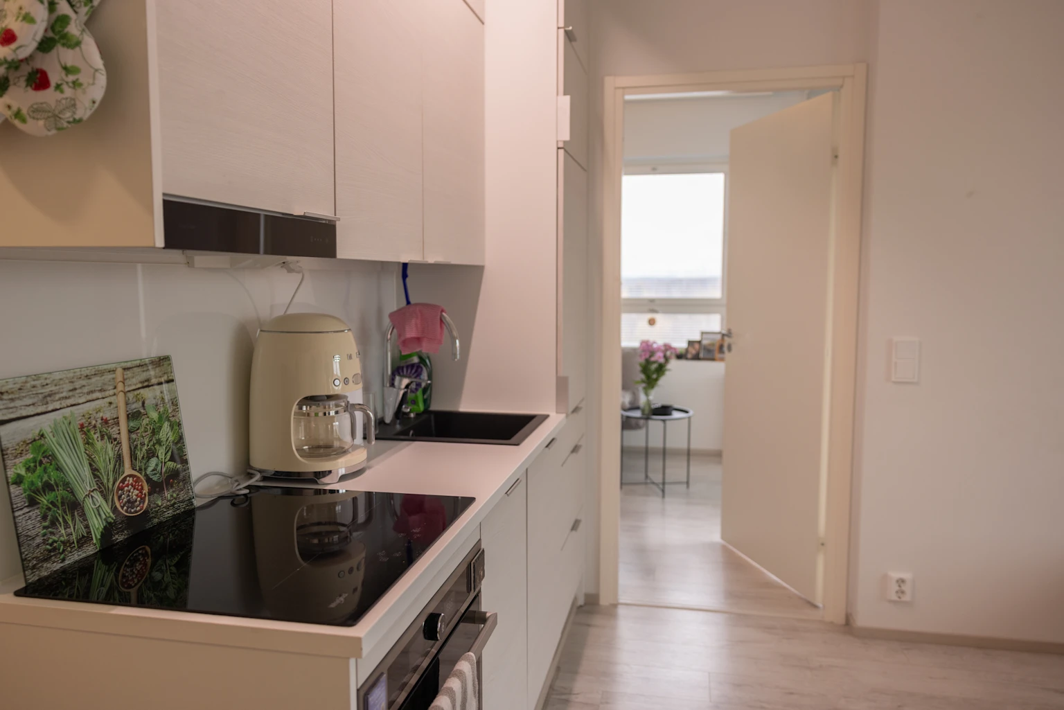 Vuokra-asunnon keittiö Nokialla