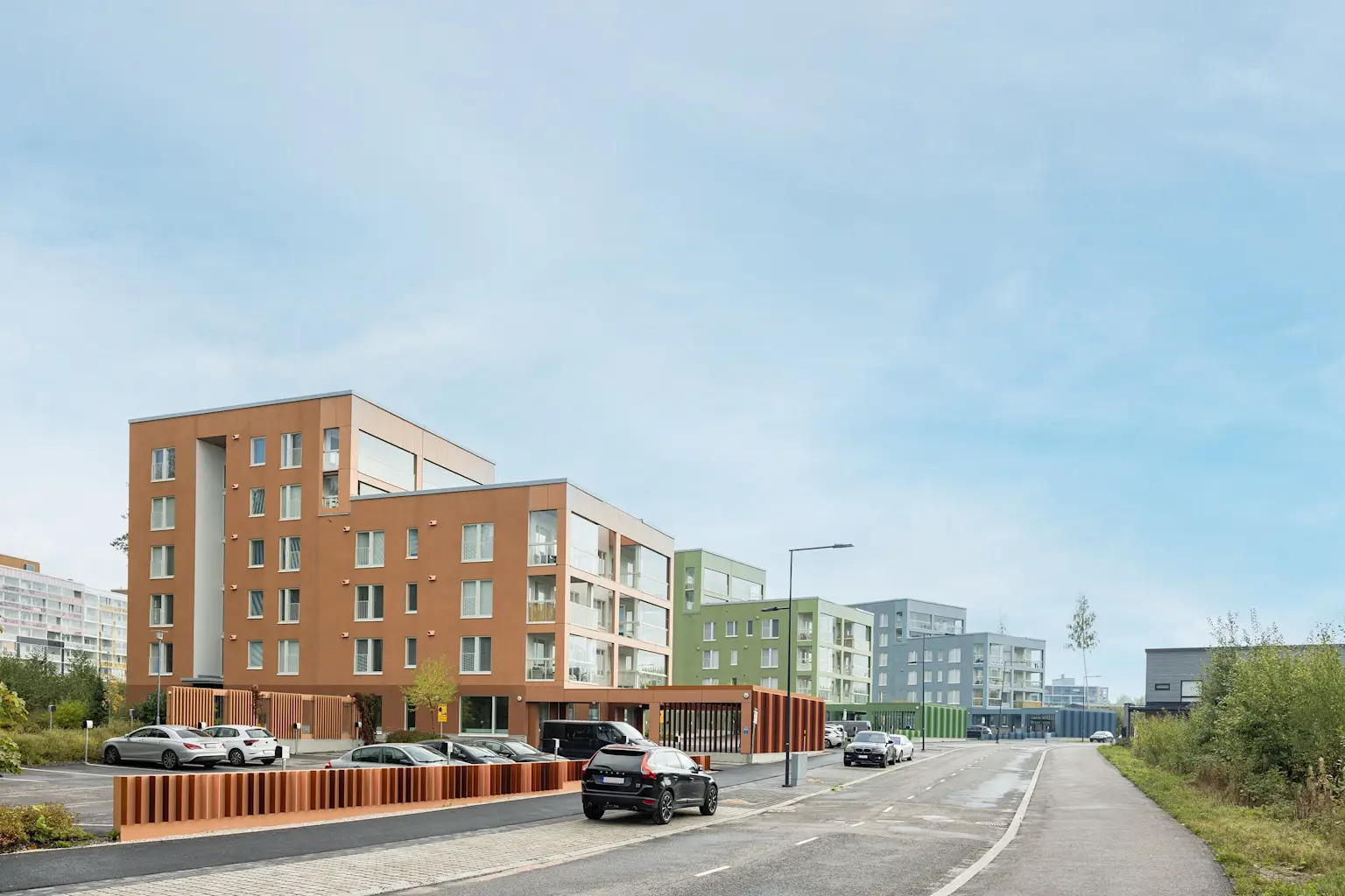 Joo Kotien vuokra-asuntoja moderneissa kerrostaloissa Vantaan Keimolanmäessä.