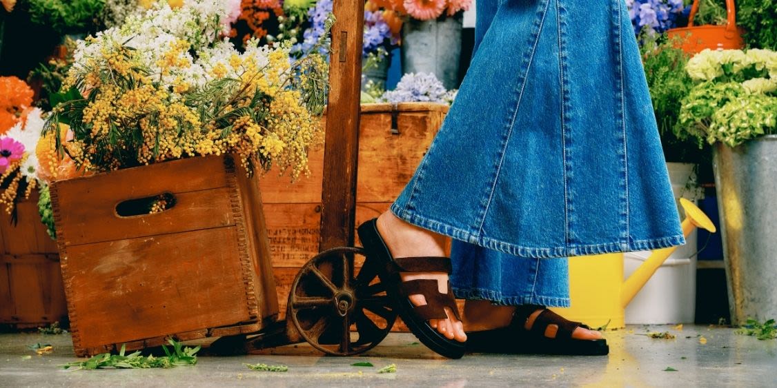 Steve Madden: An extra 20% off all sale items.