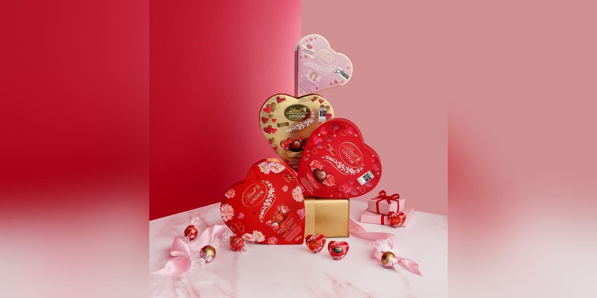 Celebrate Love with Lindt: 30% off VDay Items