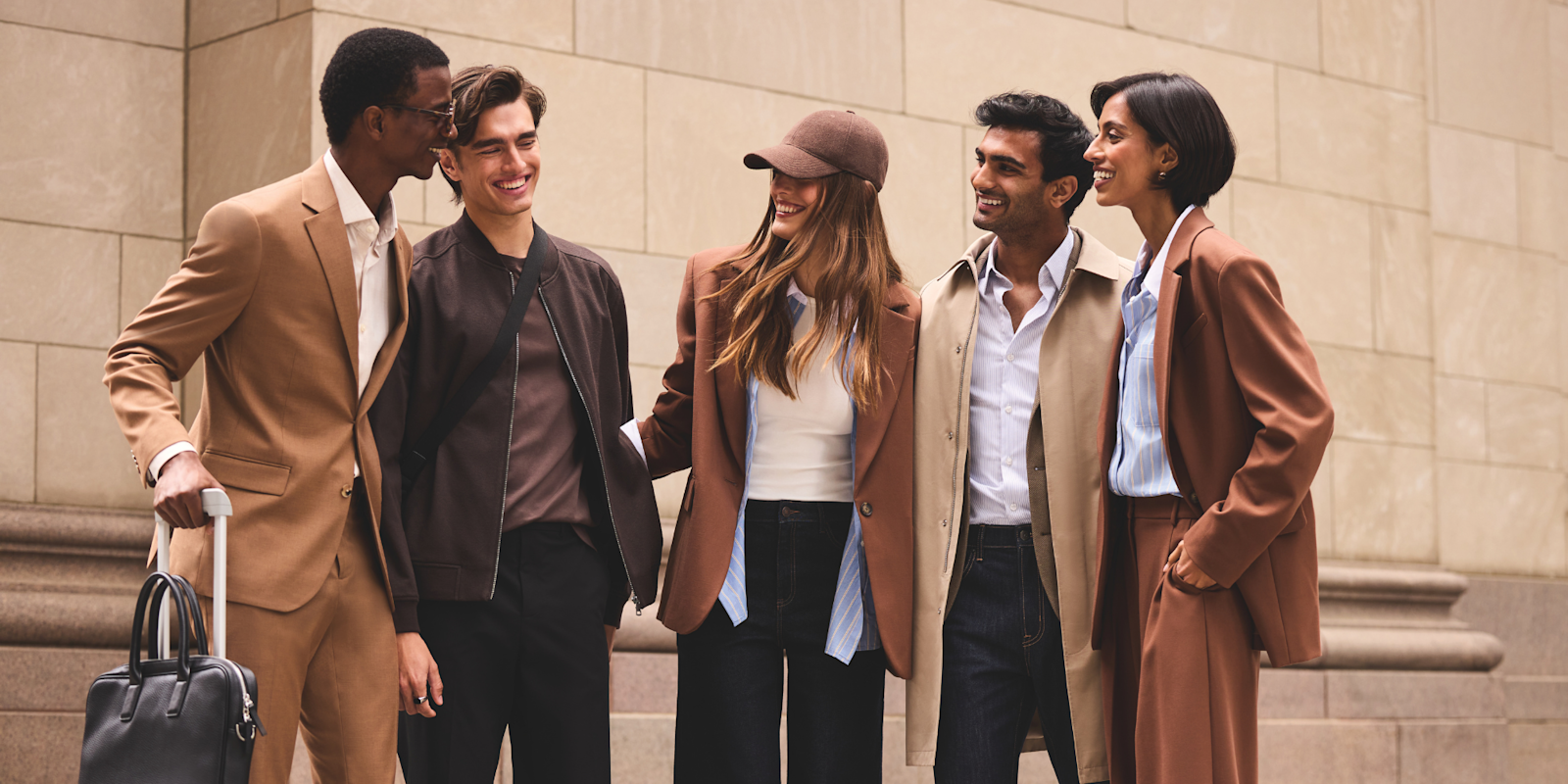 Bottoms & blazers — 25% off. 💼