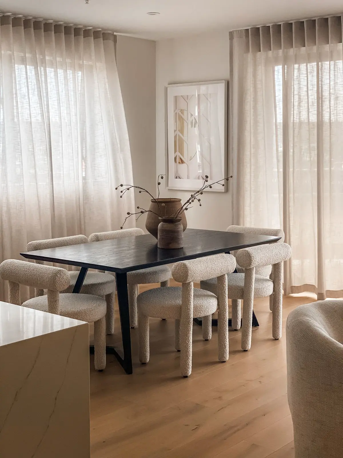 Mastering Window Furnishings: The Ultimate Guide to Elevating Your Home's Interior Design hero image