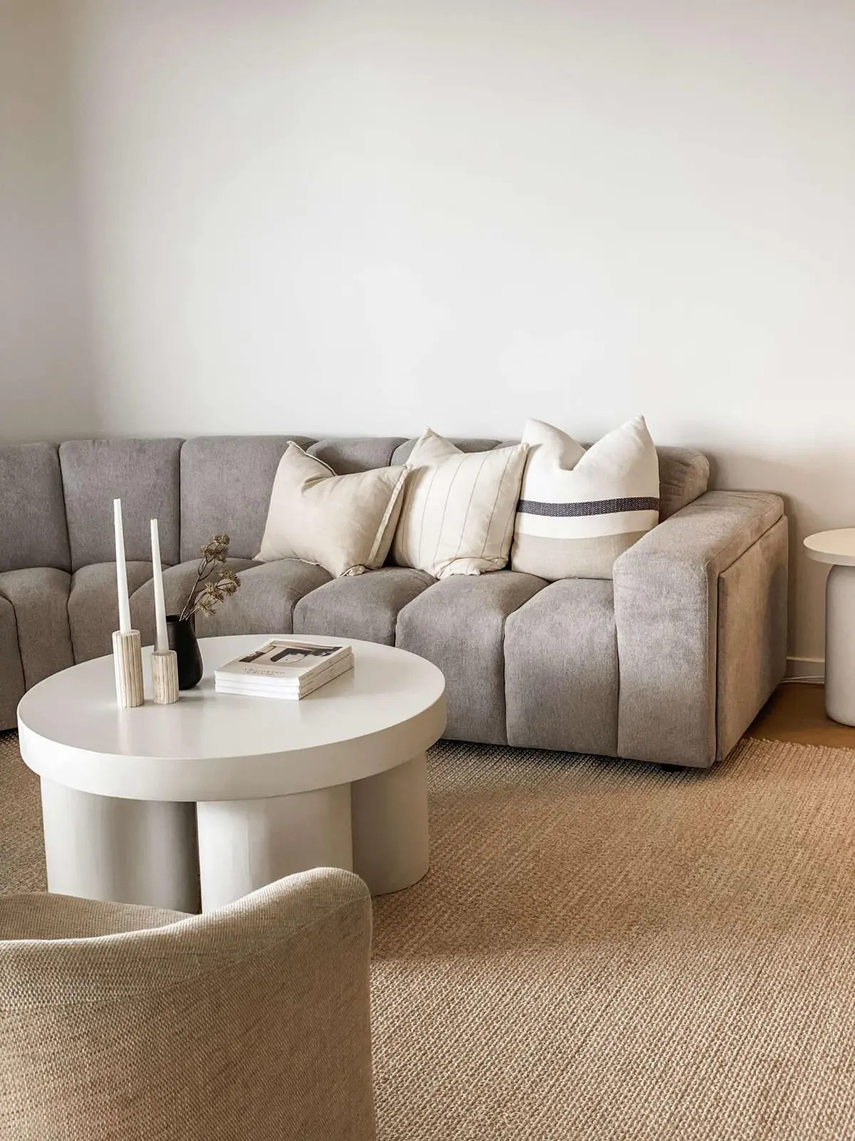How to Pick the Right White Paint Colour for Your Home: A Complete Guide hero image