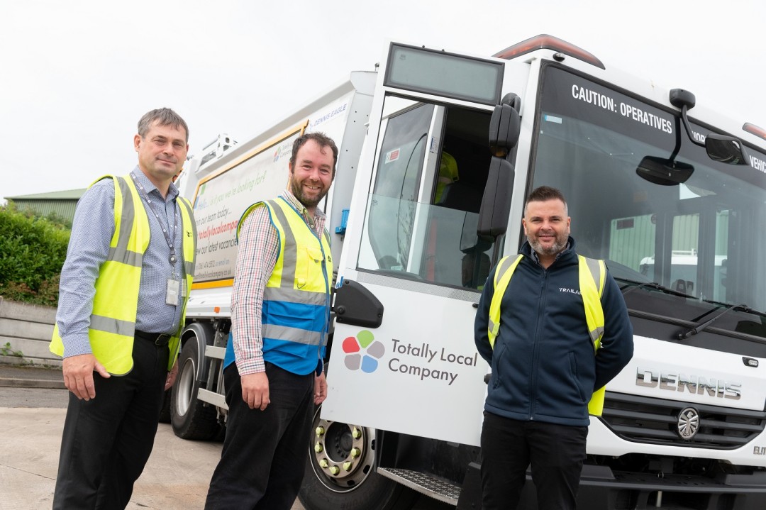 Six bin trucks get the solar treatment as part of new link up with technology firm