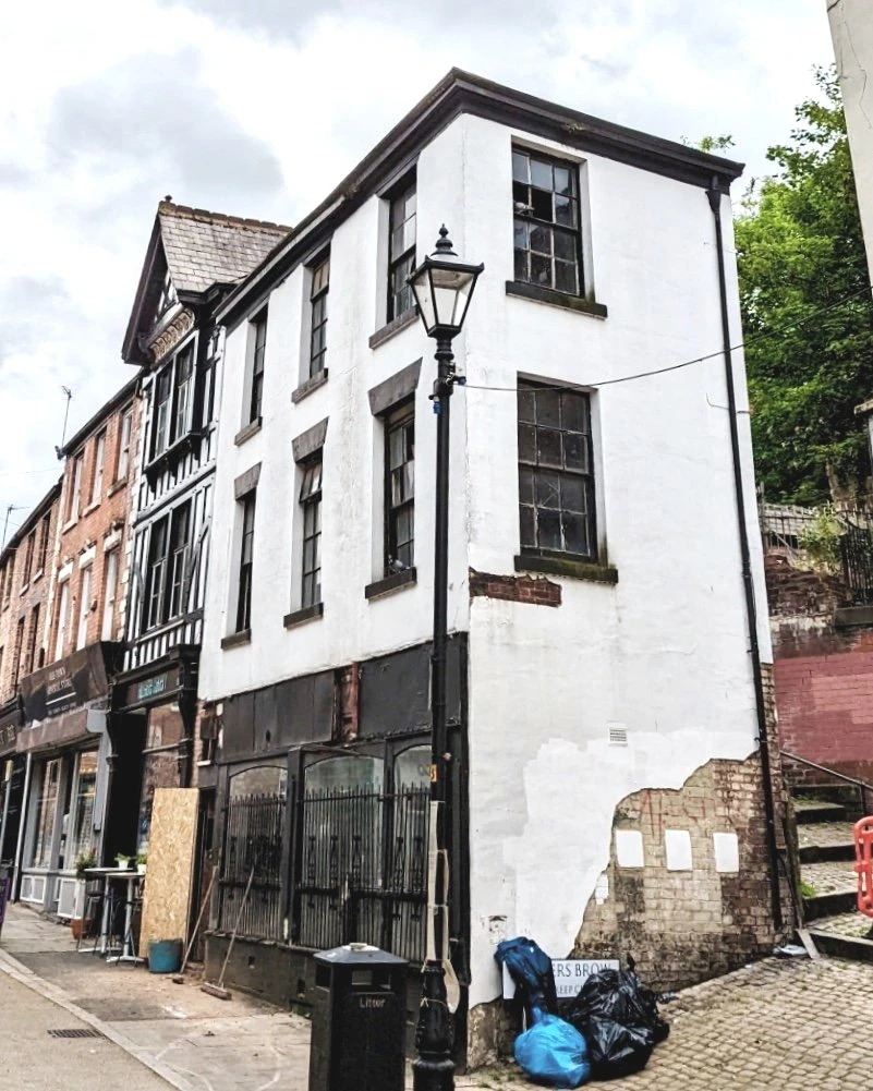18 to 20 Lower Hillgate