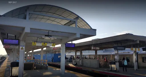 Project image for Hicksville LIRR Station