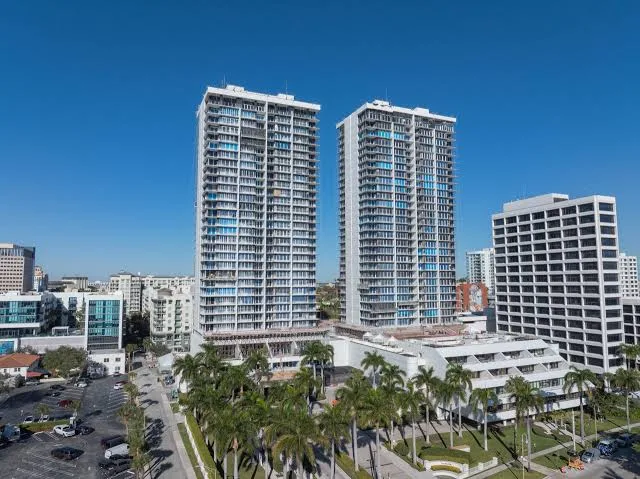Project image for The Plaza of the Palm Beaches
