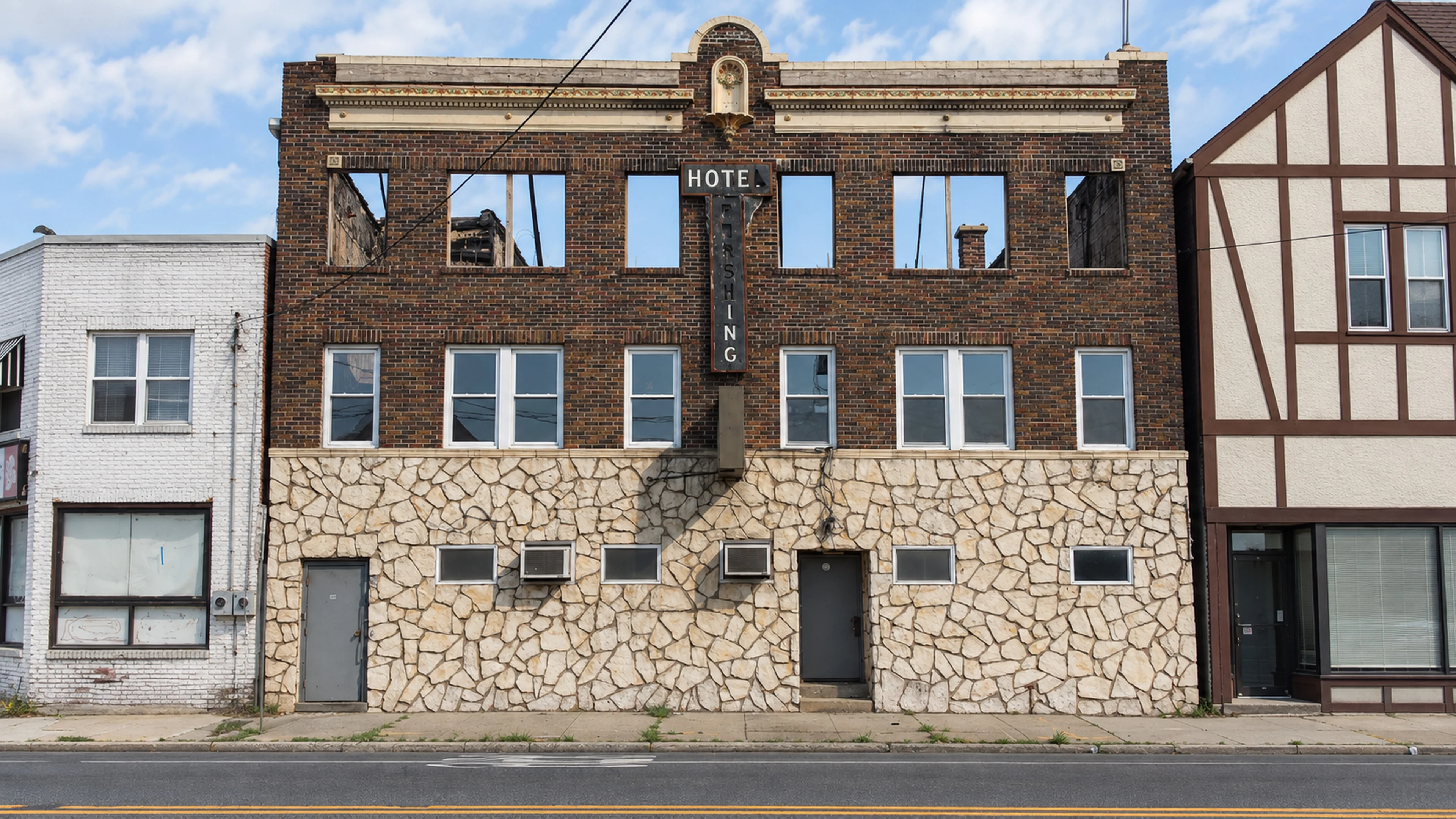 Project image for 11–15 Main Street, South River