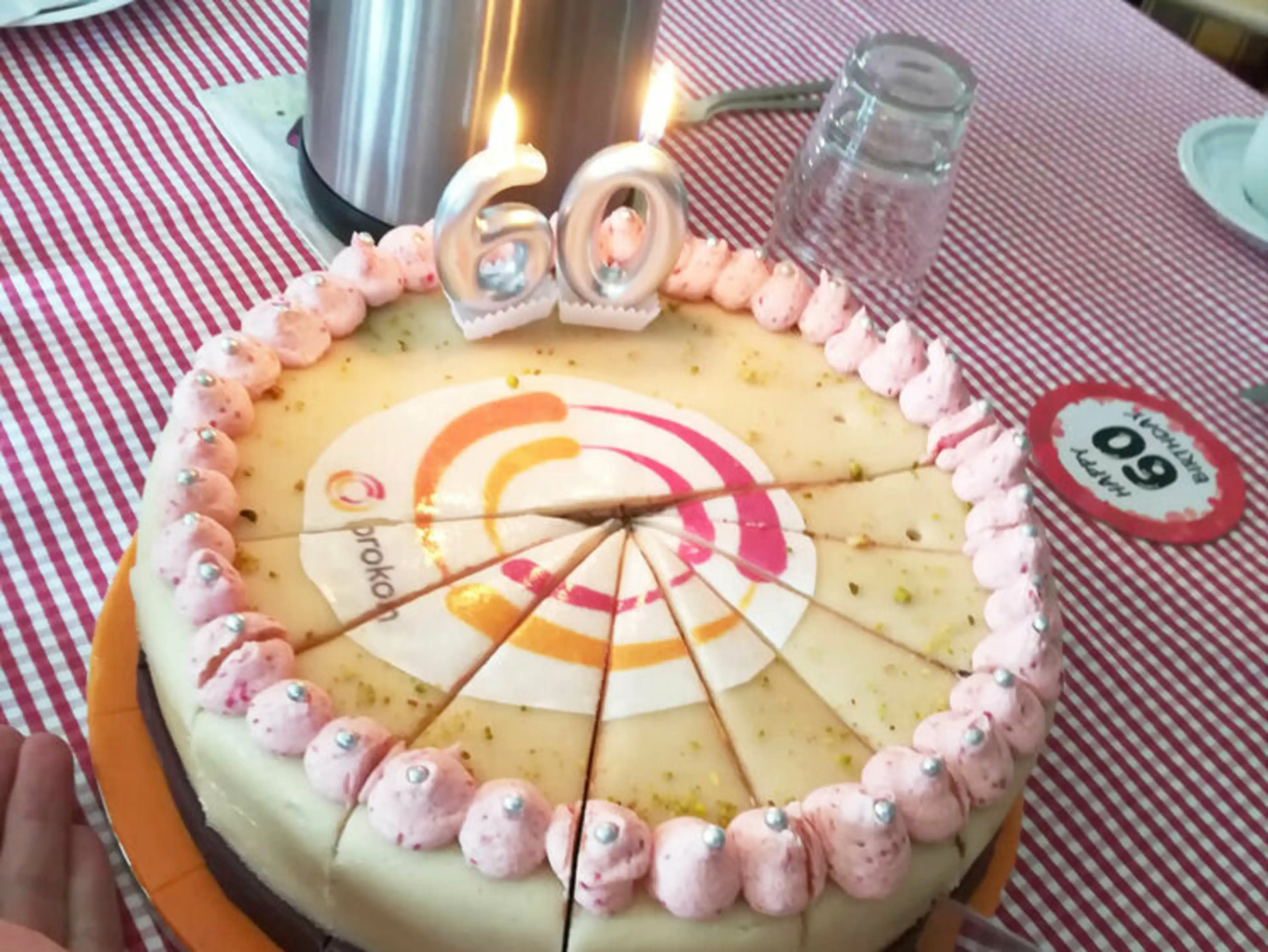Cream cake with Prokon logo