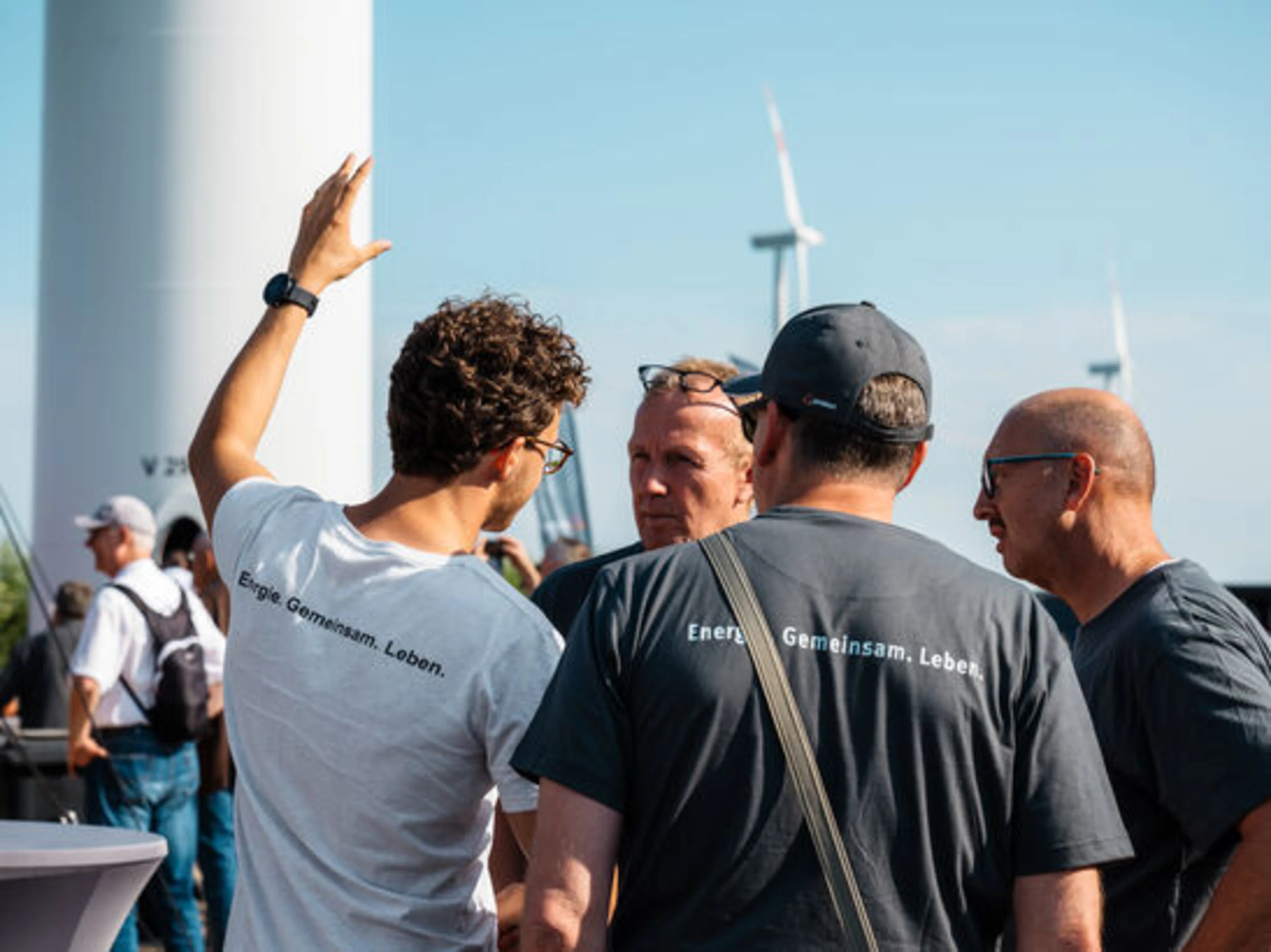 Gespräche auf dem Windparkfest in Hakenstedt III