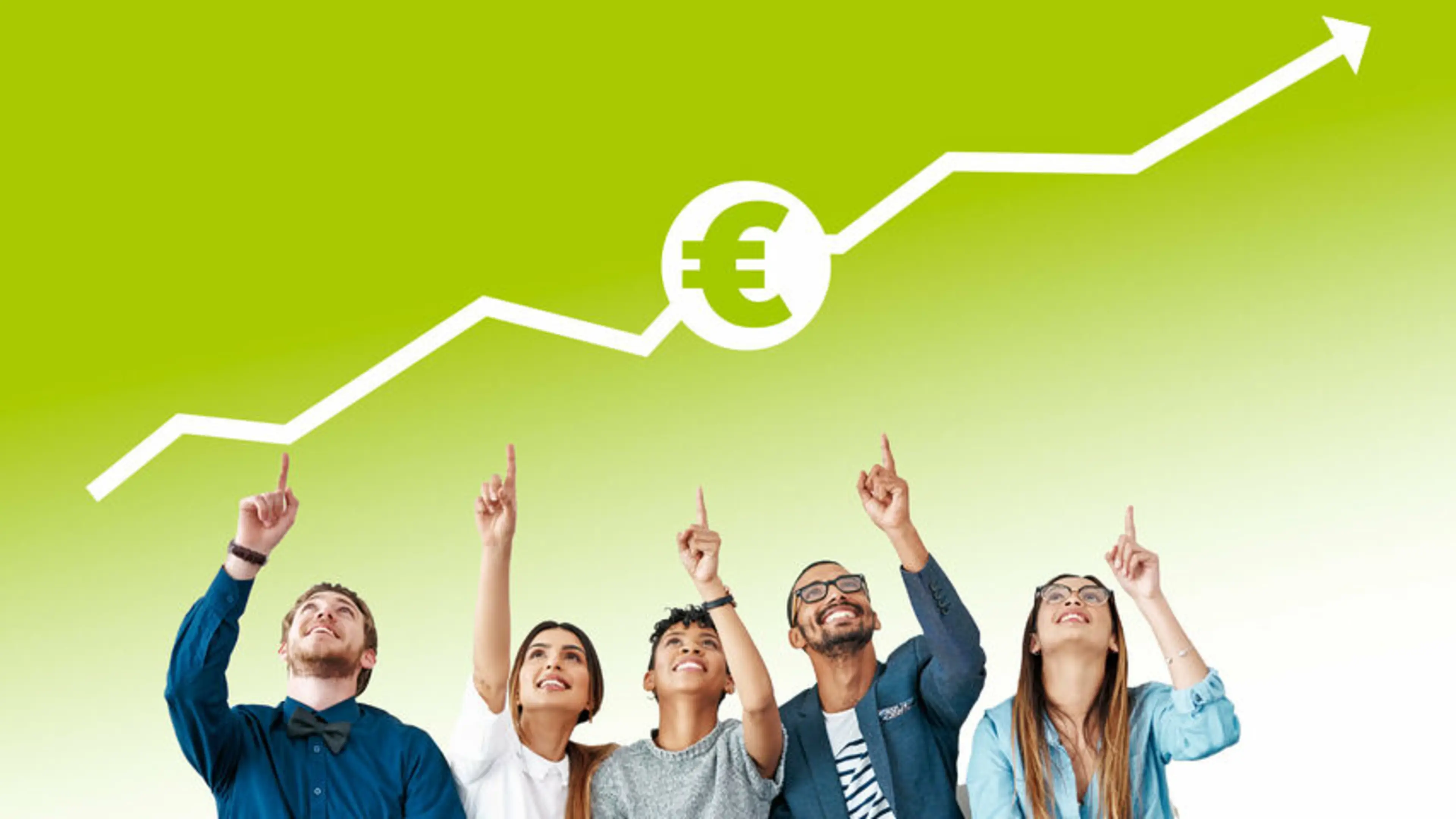 Menschen zeigen auf einen Pfeil mit Kurs nach oben.
