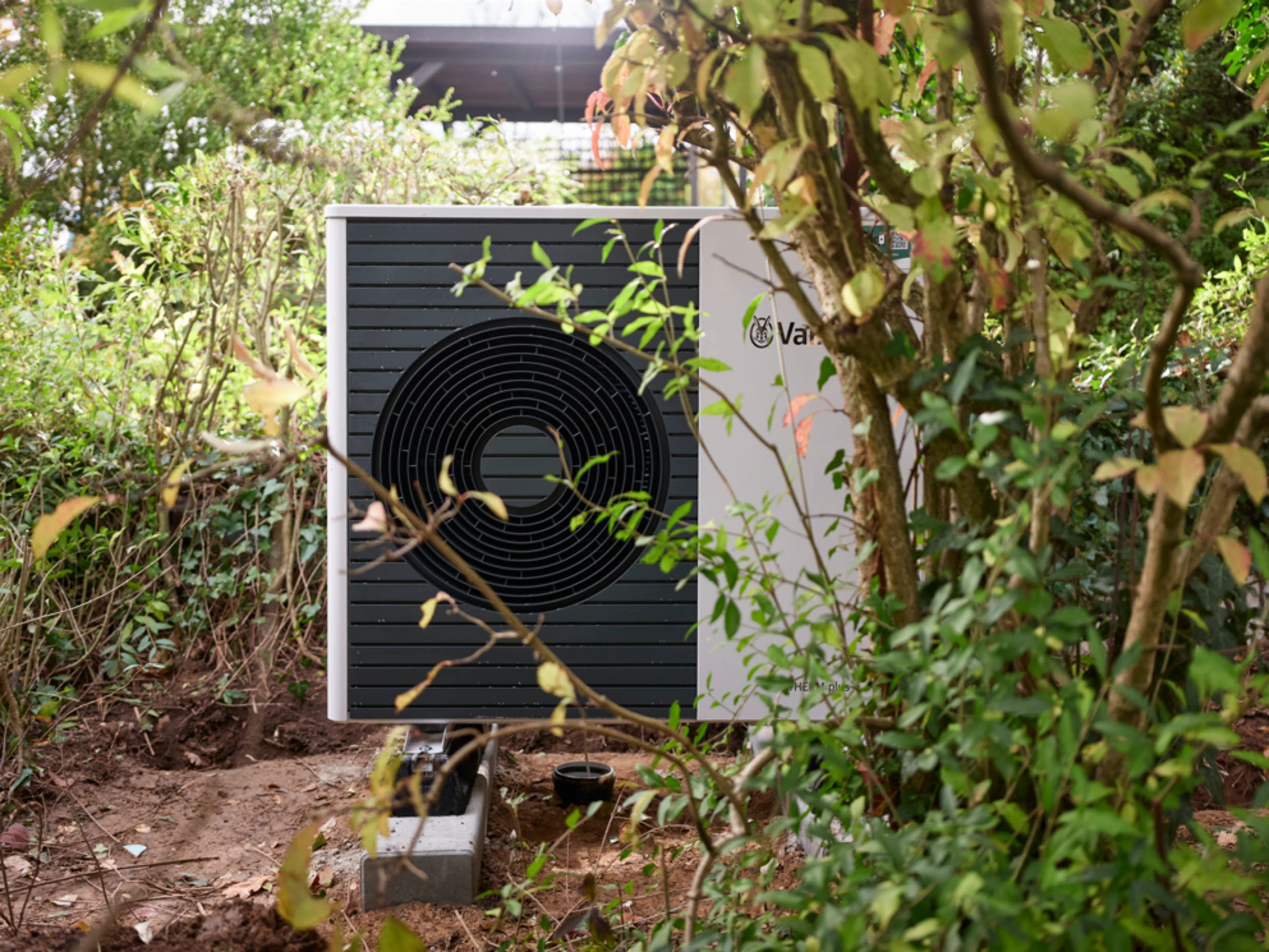 Die Wärmepumpe «aroTHERM plus» von Vaillant