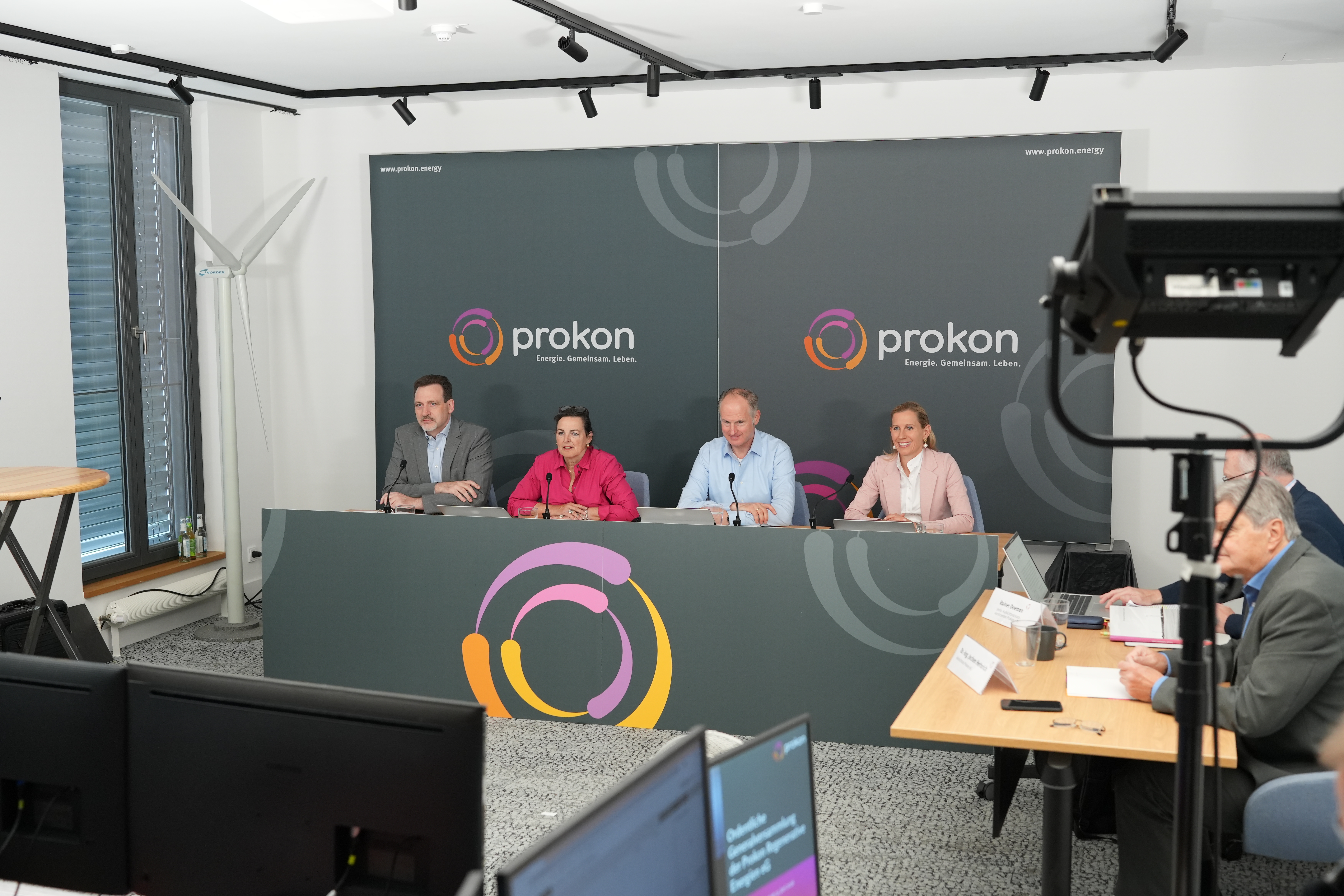 GV 2026: Stefan Touchard, Petra Wildenhain, Henning von Stechow, Katharina Beyer