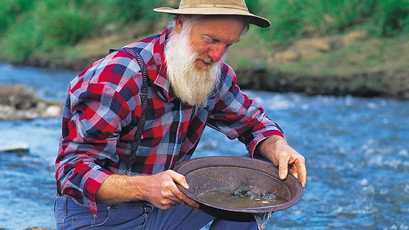 Goldpanning