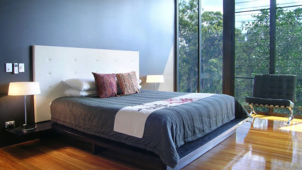 Stay at Glass On Glasshouse, Glass House Mountains