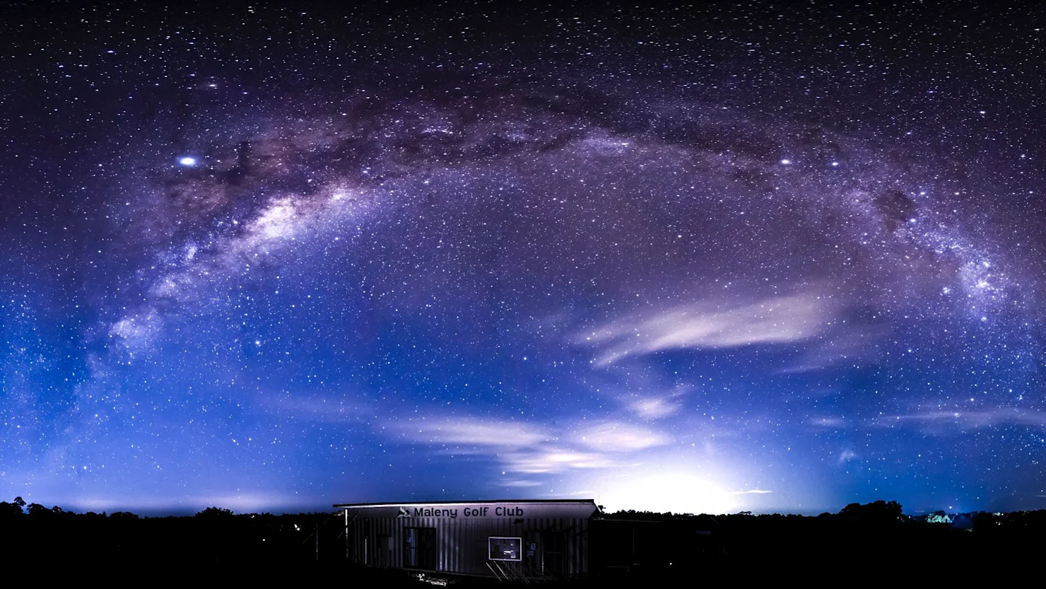 Milky Way over Maleny Golf Club, Sunshine Coast Hinterland. Credit Dr Ken Wishaw