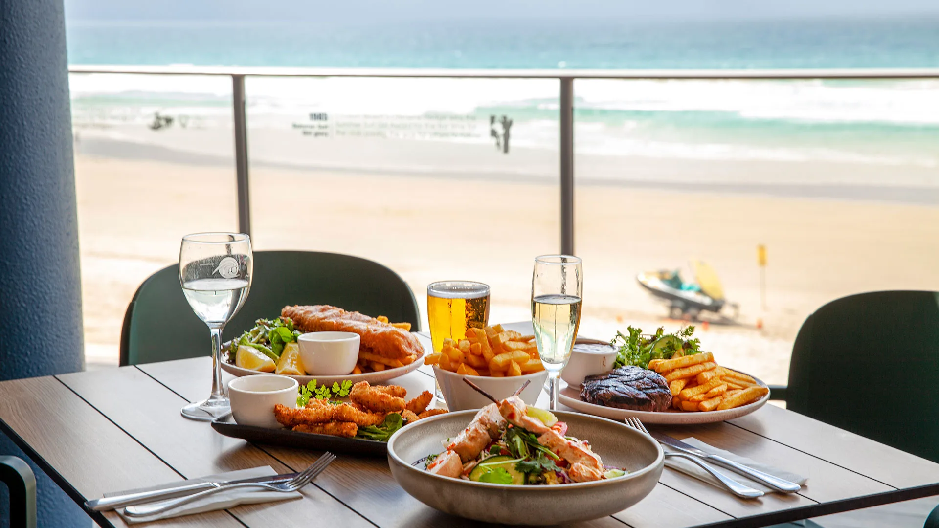 Eat your way around the Sunshine Coast | Visit Sunshine Coast