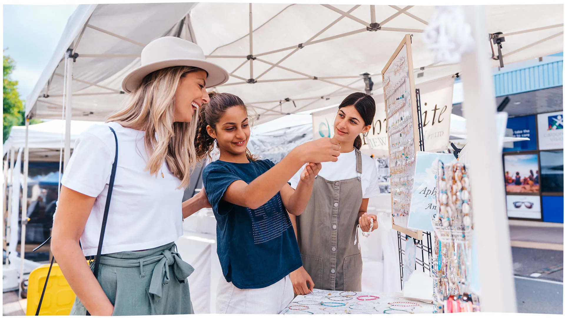 Caloundra street fair