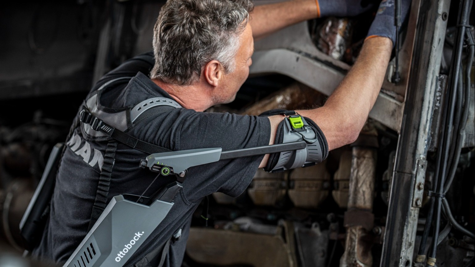 SUITX MAN unterm Fahrzeug