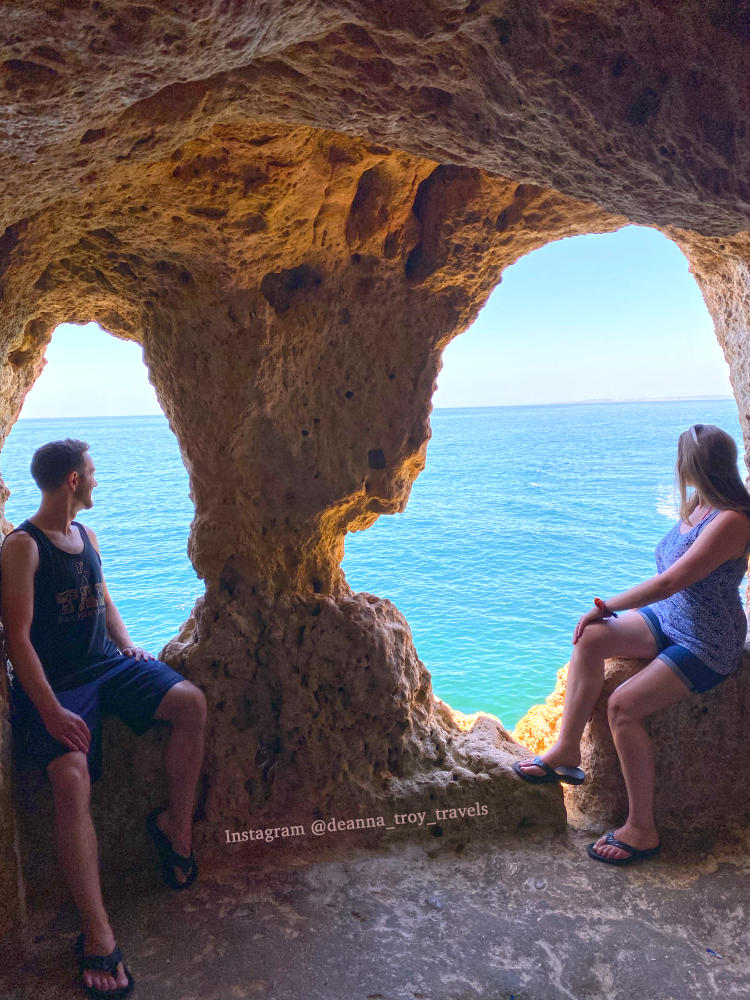 A Boneca: Cave with two windows and a view of the Atlantic Ocean