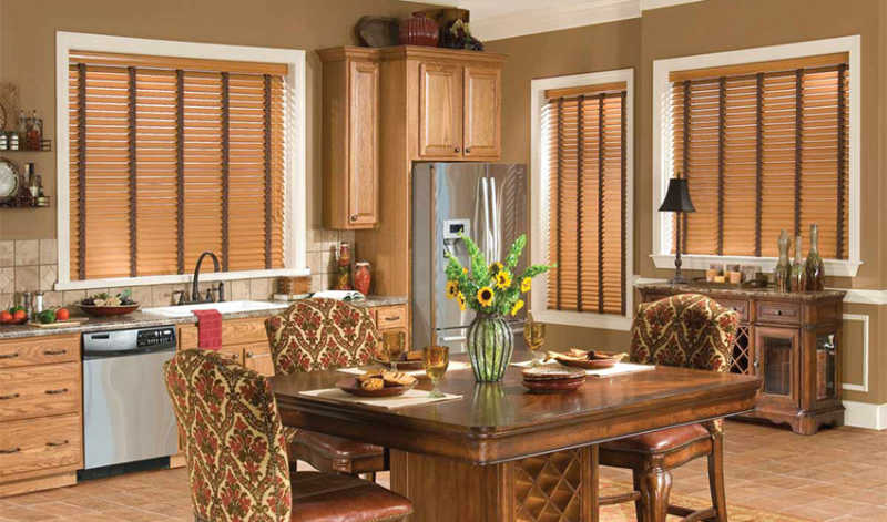 wooden-blinds-for-kitchen