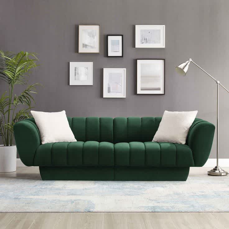 Why Custom-Made Sofas Are the Best Choice: What Sofa Manufacturers in Dubai Offer