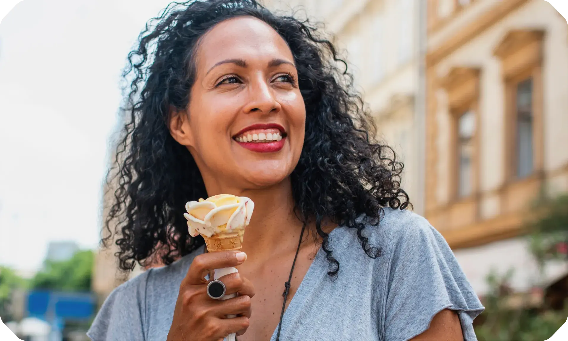 LISTERINE® Find the Support Your Smile Needs - TOOTH SENSITIVITY