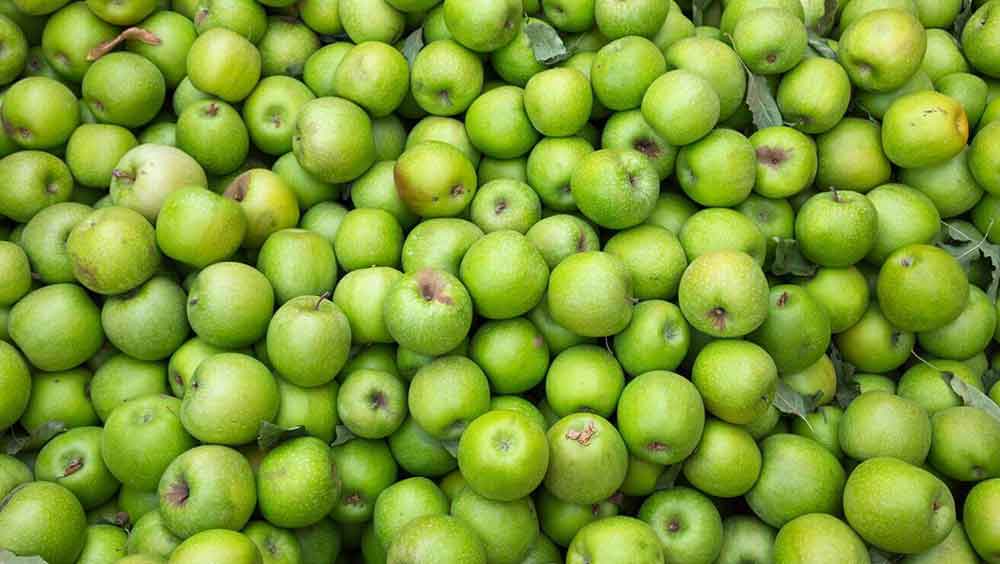 green apples