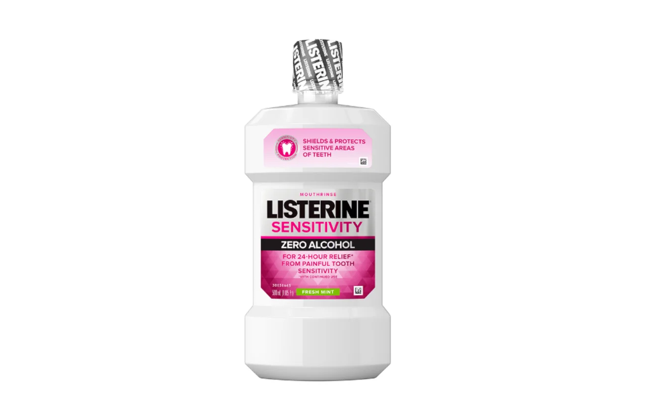 Listerine Sensitivity Zero Alcohol Fresh Mint mouthwash front