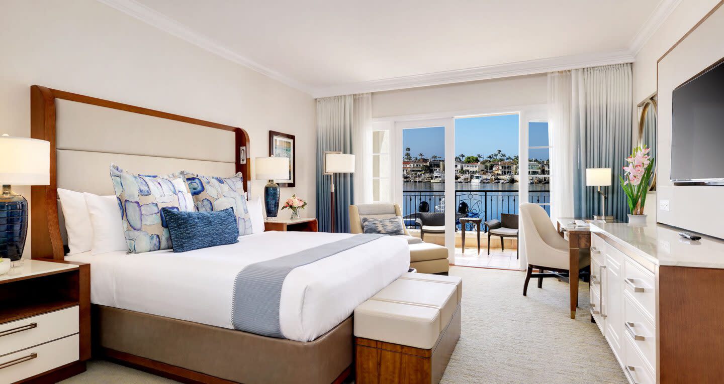 Balboa Bay Resort