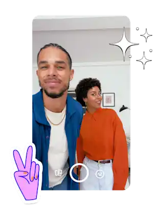 couple using snap chat filter
