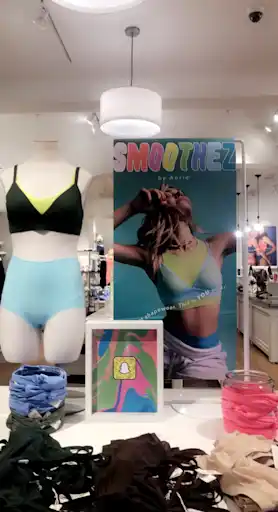 Aerie Snapcode on display in retail store