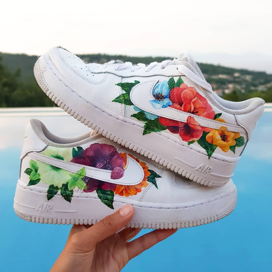 air force 1 with flowers