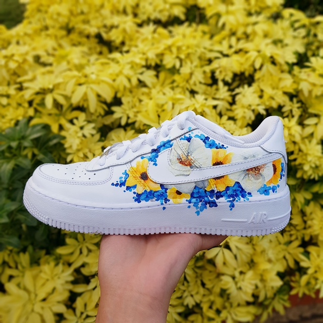 yellow air force 1 with flowers