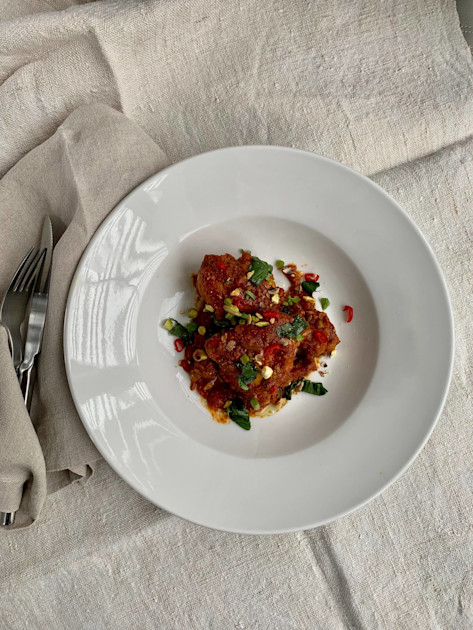 COLD DAY HOT CHICKEN CURRY