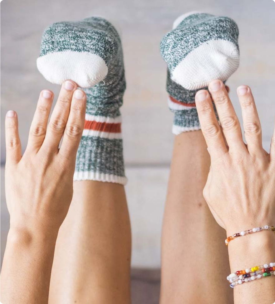 woman-socks