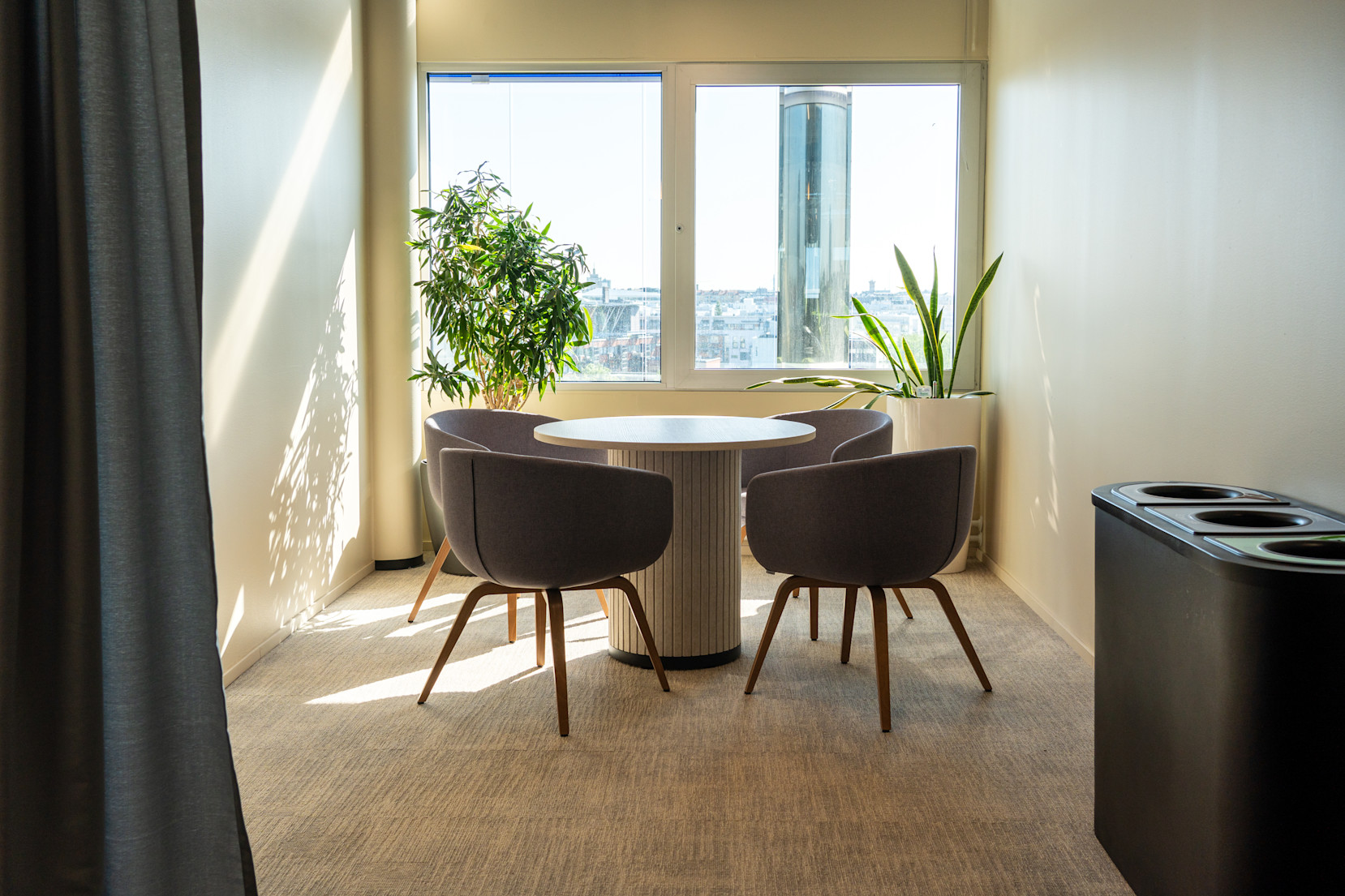 F-Secure-meeting-room-2