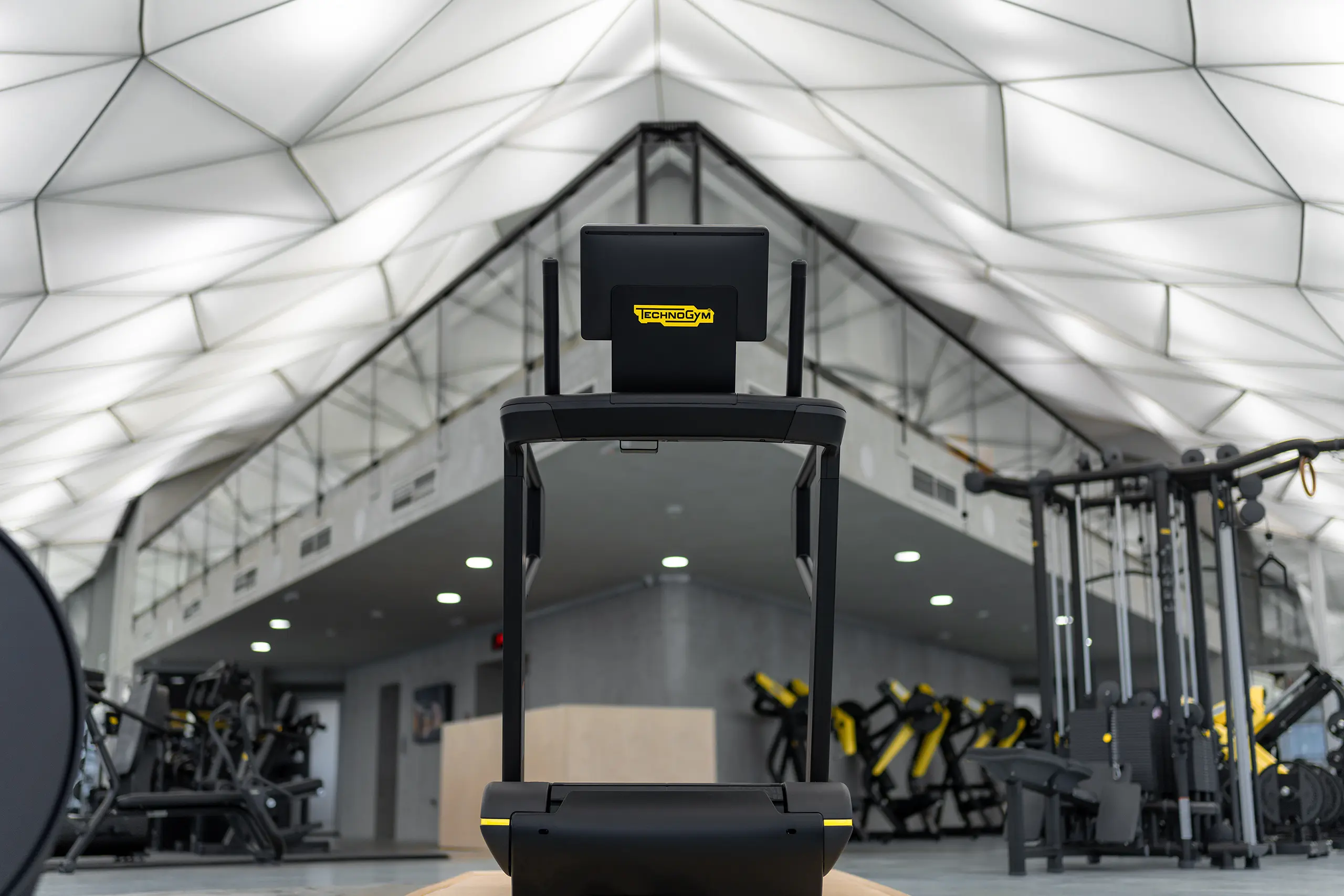 fitness-clubs-hero.webp
