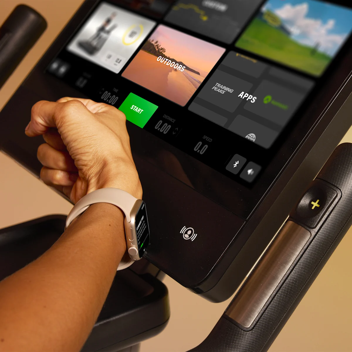 Excite+ Syncro: HIIT elliptical machine | Technogym India
