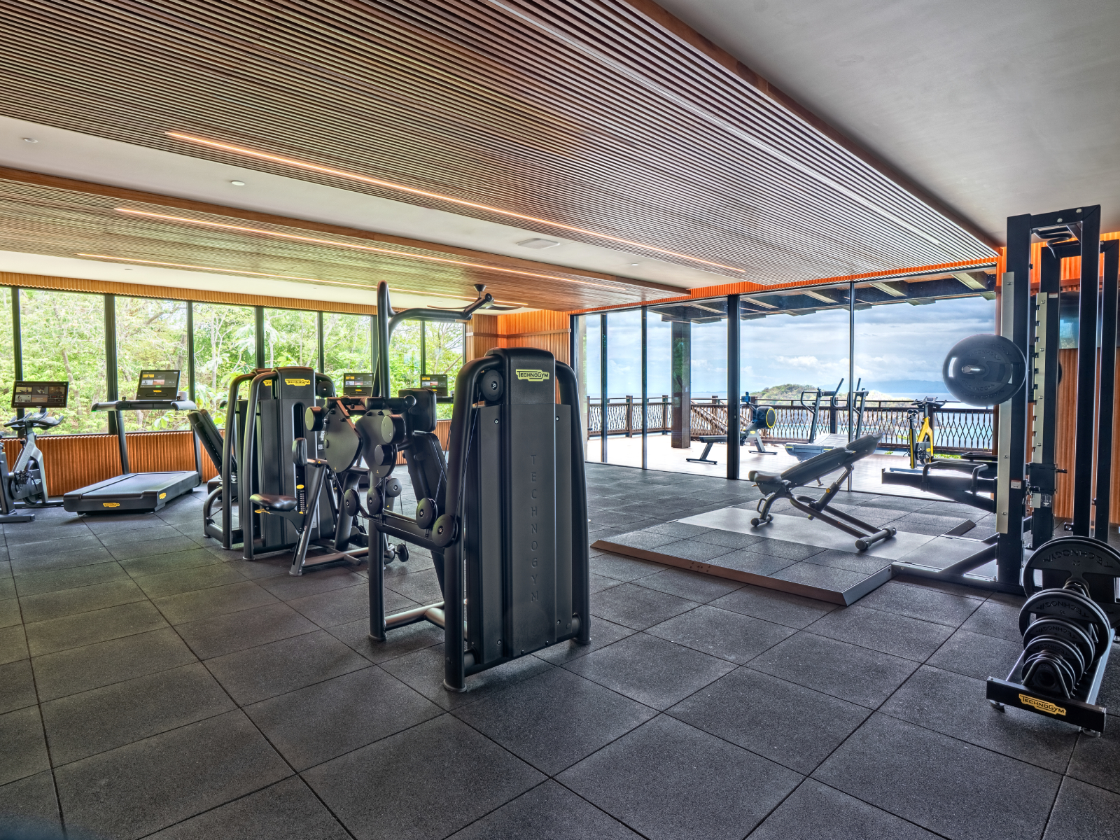 nekajui-ritz-carlton-1