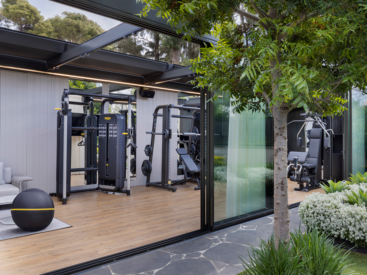 strength-home-gym.png