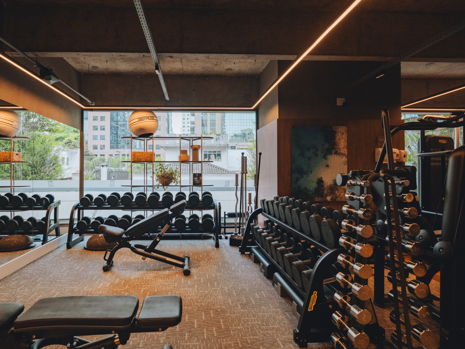 ixx-sport-life-technogym-gym-1