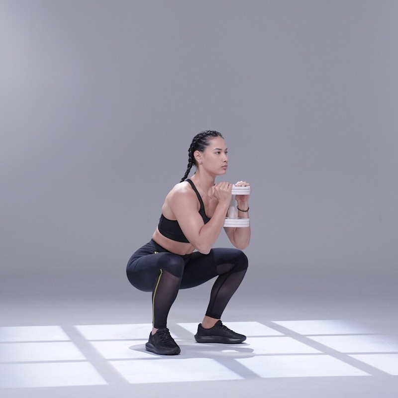 goblet squat.jpg