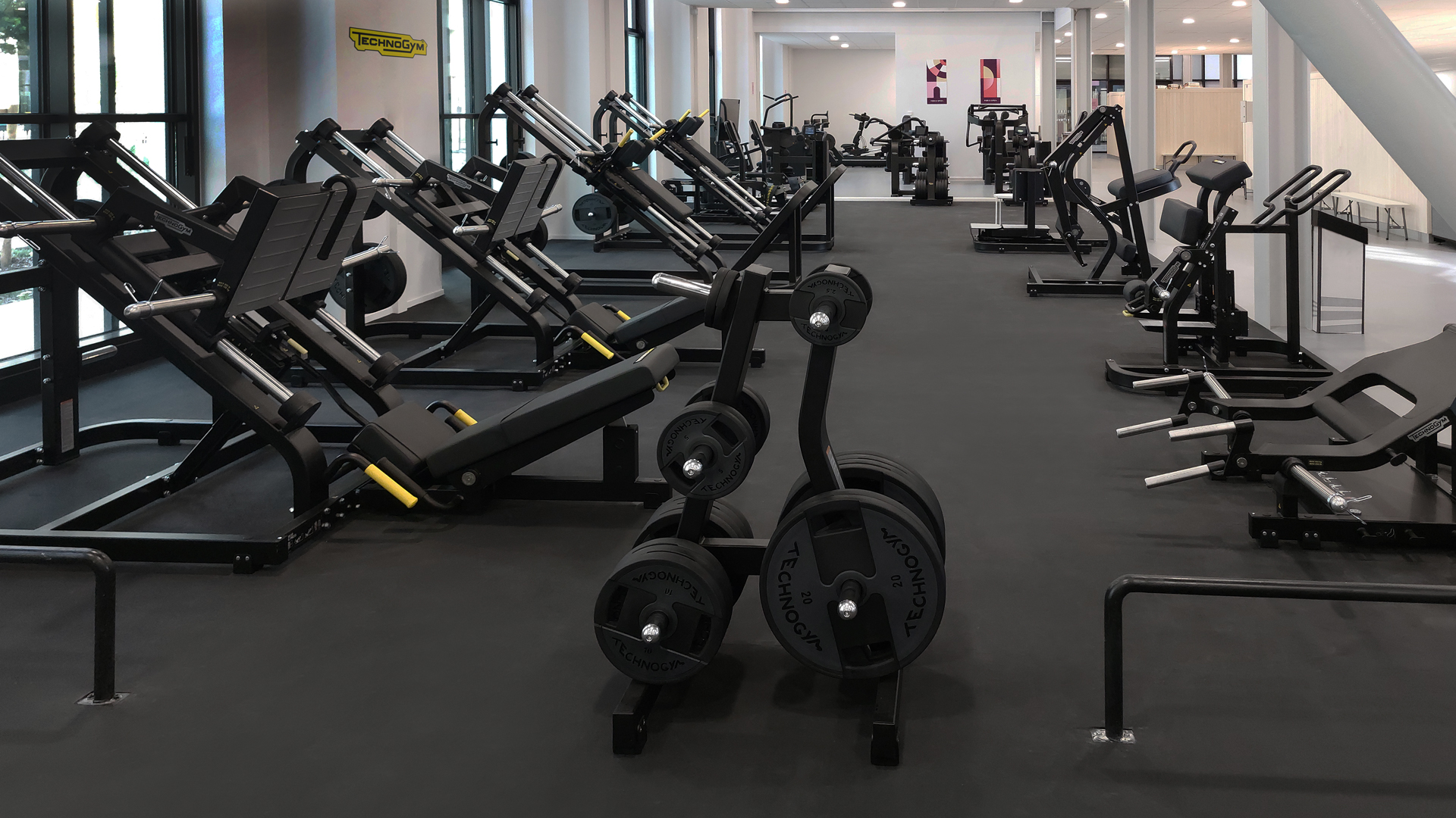 Центры Technogym в Париже 2024